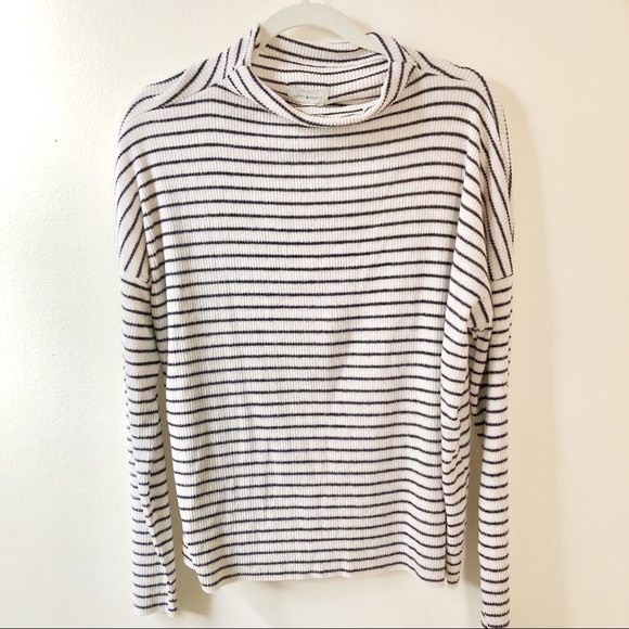 Lucky Brand Sweaters - Lucky Brand Mock Neck Ribbed Sweater NWT